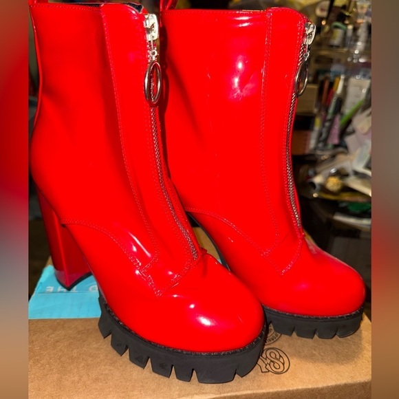 Dolls Kill red patent leather platform booties size 6 - Picture 1 of 6